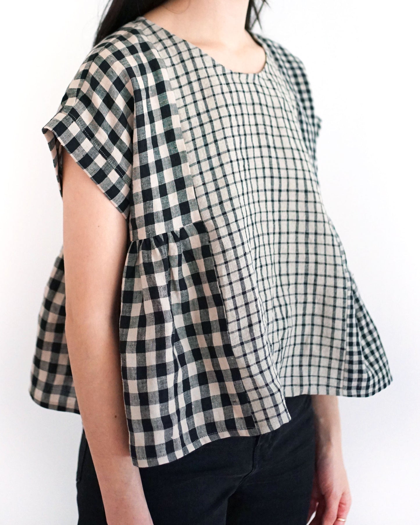 Medium Black and Natural Gingham Linen
