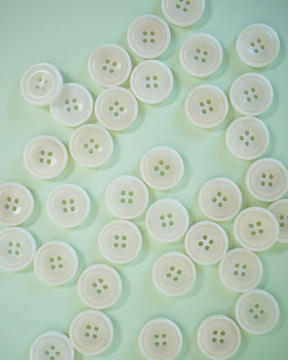 Milk 7/8" Corozo Nut Buttons