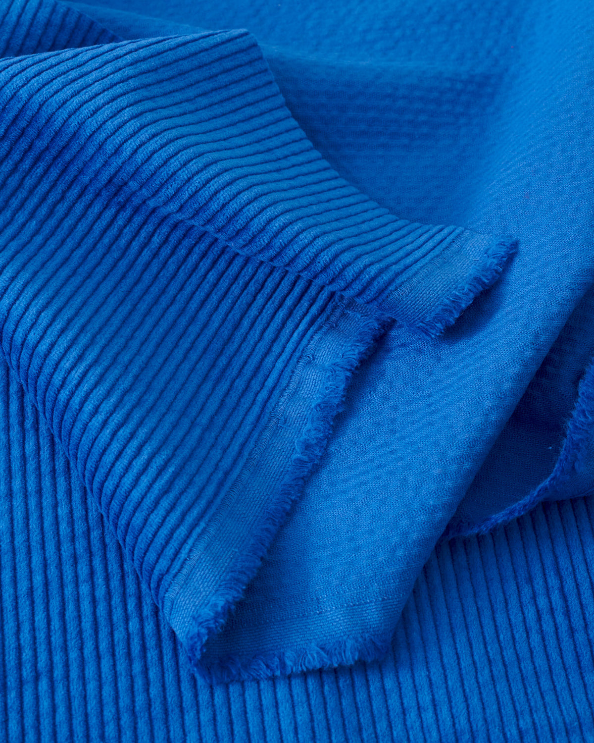 Relaxed 6 Wale Soft Washed Corduroy - Brilliant Blue