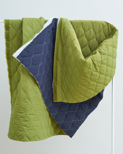 Cactus Midnight Wavy Quilted Puffy Nylon