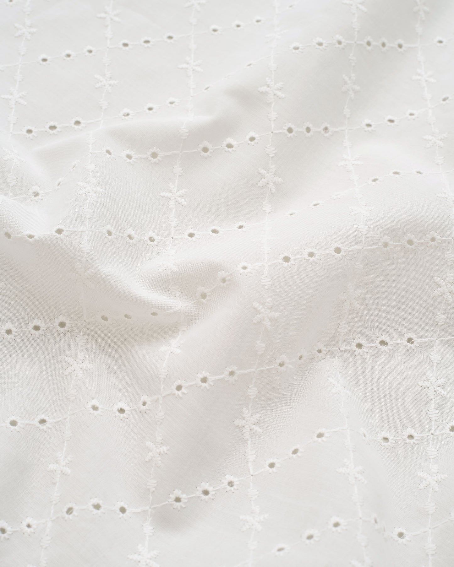 Diamond Trellis Cotton Eyelet