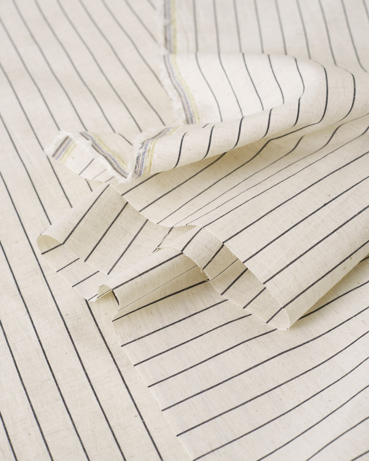 Pinstripe Linen Cotton - Natural / Black
