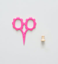 Hot Pink Scallop Handle Embroidery Scissors