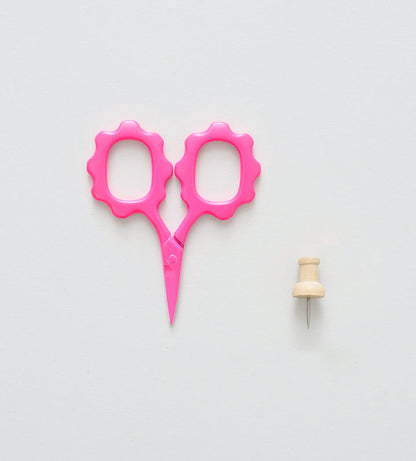 Hot Pink Scallop Handle Embroidery Scissors