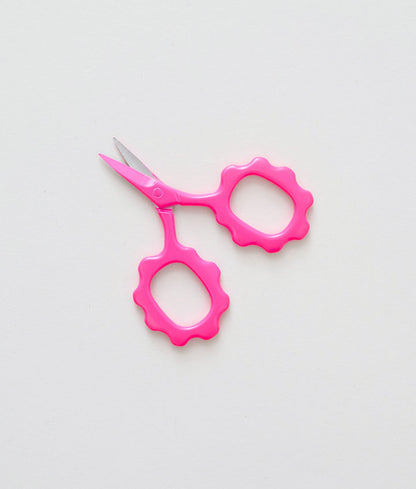 Hot Pink Scallop Handle Embroidery Scissors