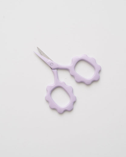 Lavender Scallop Handle Embroidery Scissors