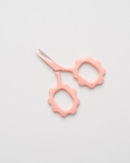 Pink Scallop Handle Embroidery Scissors