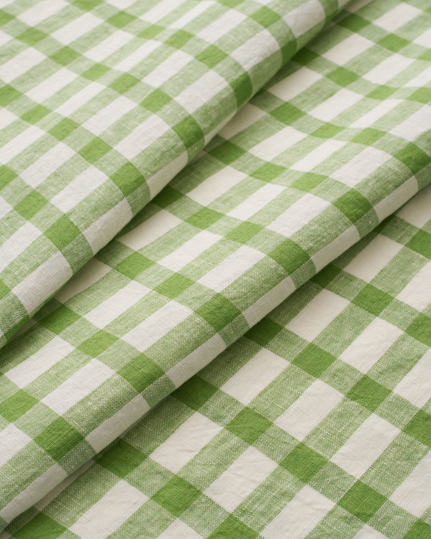 Snap Pea Elongated Gingham Washed Linen