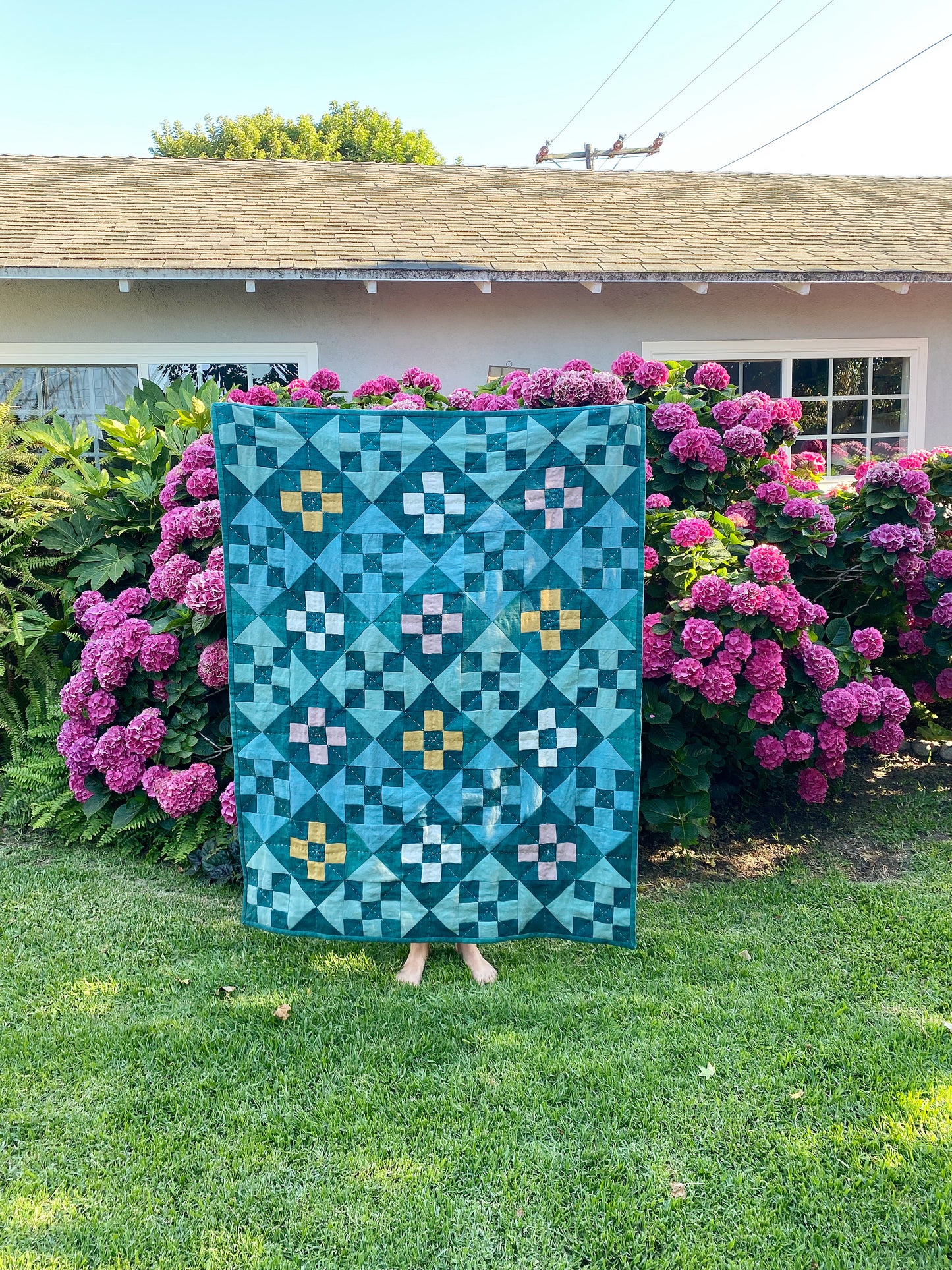 Bouquet Nine Patch Quilt PDF Pattern - FREE